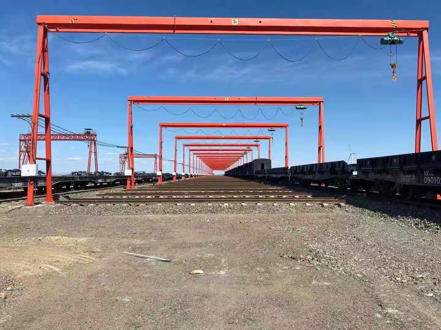 單梁龍門吊常用的工具哪些?單梁龍門吊工作時都需要注意事項?