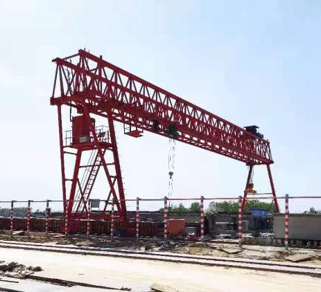 帶有伸縮機構的司機室有什么好處，常用于哪些龍門吊上？